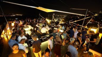 16 Roof Müzik Ziyafeti