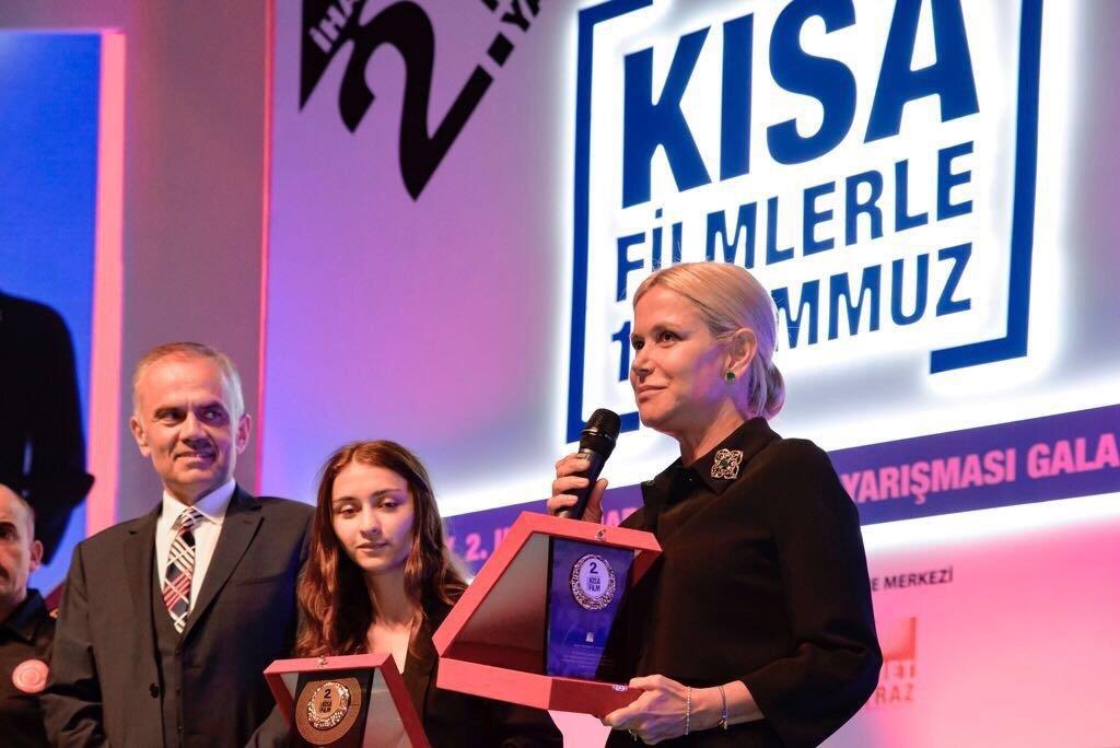 Gururlandıran Ödül Prof. Doktor Neşe Kavak