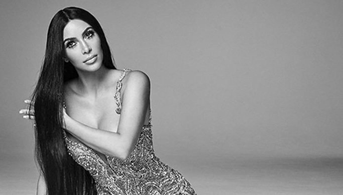 Kim Kardashian, Dilek Hanif ile Göz Kamaştırdı
