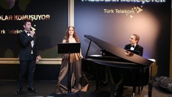 Türk Telekom’dan Konuşan Tablolar
