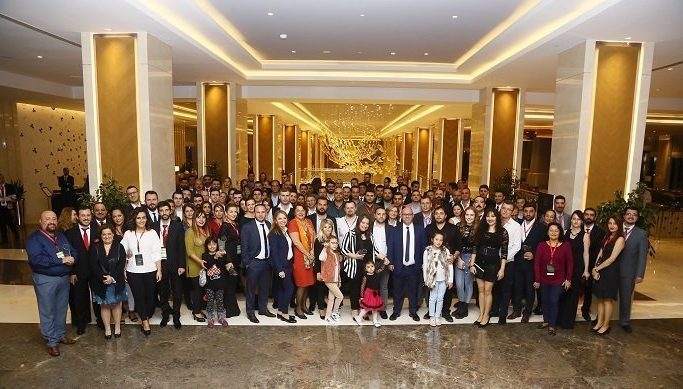 Jolly Tur Ailesi ve Gelenekselleşen Buluşmalar