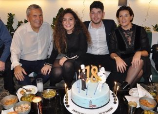 Çok Özel Kutlama