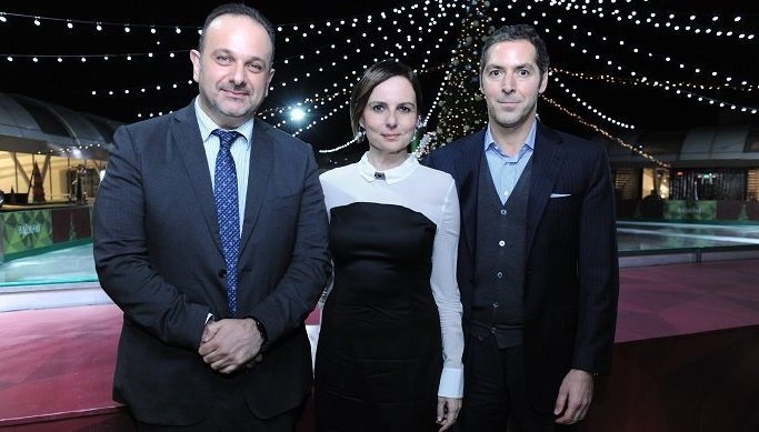 Akmerkez Frozenland’a Ünlü Akını