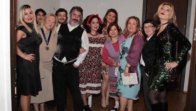 Ayşe Aral’ın Anısına Sevenlerinden Büyük Destek