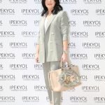 Yasemin Özilhan, İlkbahar Yaz Koleksiyonu İle Göz Kamaştırdı