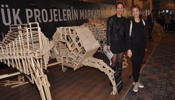 Göz Kamaştıran Ahşap Kırkayak’lar Mimari Tasarım Zirvesi’nde!