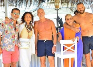 Mandarin Kai Beachde Keyifli Bir Akşamüstü