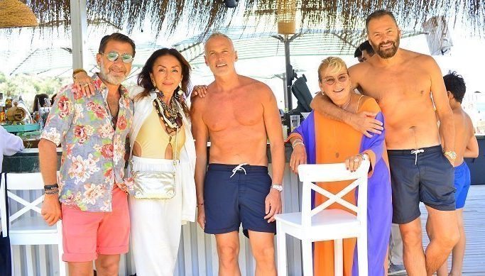 Mandarin Kai Beachde Keyifli Bir Akşamüstü