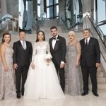 Sekiz Şahitli Görkemli Düğün Ve Üç Aşamalı Balayı