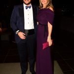 Sekiz Şahitli Görkemli Düğün Ve Üç Aşamalı Balayı