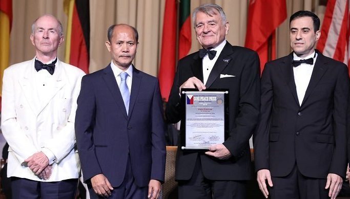 Asya’nın Nobeli Bu Yıl Faruk Cengiç’e Verildi