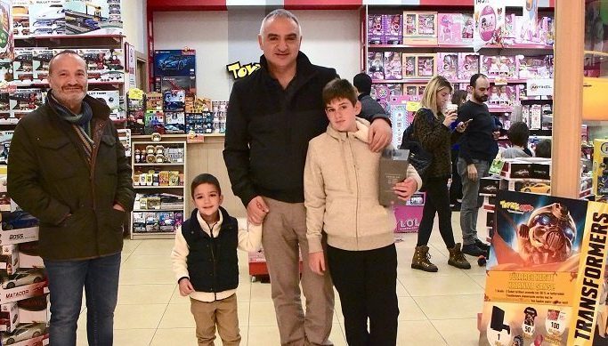 Mehmet Ersoy Önce Çocuklarının İsteklerini Aldı