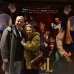 Kral Ailesinden Kral Gibi Bir Seyircili Gala