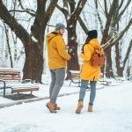 Karda Kışta Elleriniz Cebinizde Yürümeyin!