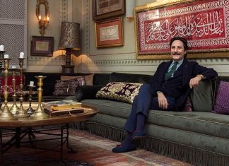 Restore Ettiği Asırlık Köşkü Satışa Çıkardı