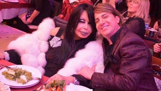 Diva Gökhan Sezen’e Nice Yıllar Diledi