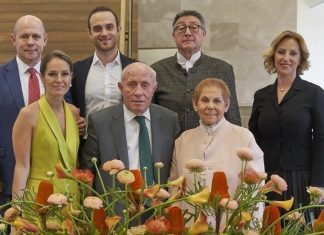 Esma Dereboy Güral’ın Yeni Koleksiyonu Beymen Zorlu’da