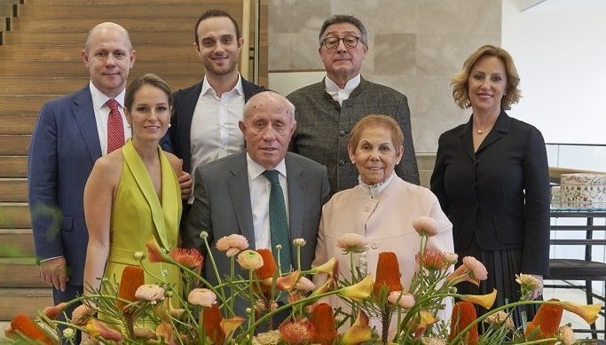 Esma Dereboy Güral’ın Yeni Koleksiyonu Beymen Zorlu’da