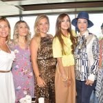 Çok Özel Dostlarla Aile Dizimi