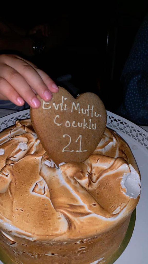Evli, Mutlu, Çocuklu ve 21’inci Yıl…