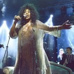 Diva Sahnede Coştukça Coştu