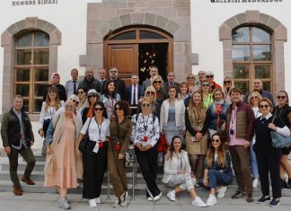 “Her Şehri Ünlüsüyle Geziyoruz” Projesi Bu Kez Bayburt’ta