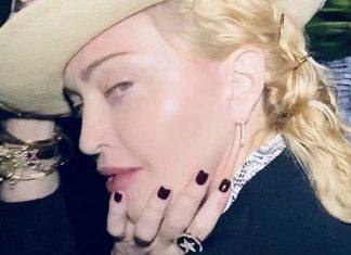 Madonna Bee Goddess’in Sirius Yıldızı İle Parladı