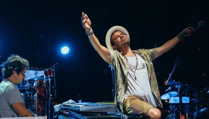 kenan-dogulu-ile-geleneksel-randevu