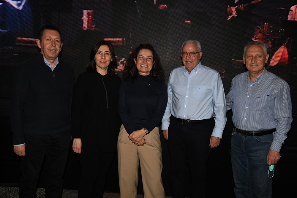 Celal Kınalı, Müzeyyen Şirin, Berna Erbilek, Ahmet Yamaner, Gültekin Sağlam