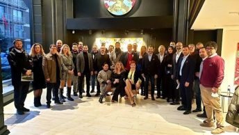Leaders Ailesi