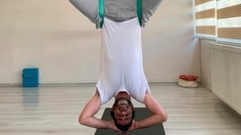 babmagazine-tal-garih-ile-yercekimsiz-yoga