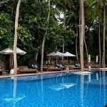 mine-kalpakcioglu-nazara-geldi