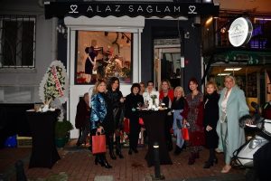 Hayallerin Getirdiği Nokta LoveLady By Alaz Sağlam