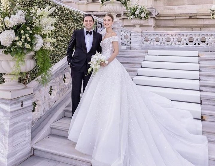 Onlar Erdi Muradına Biz Çıkalım Kerevetine