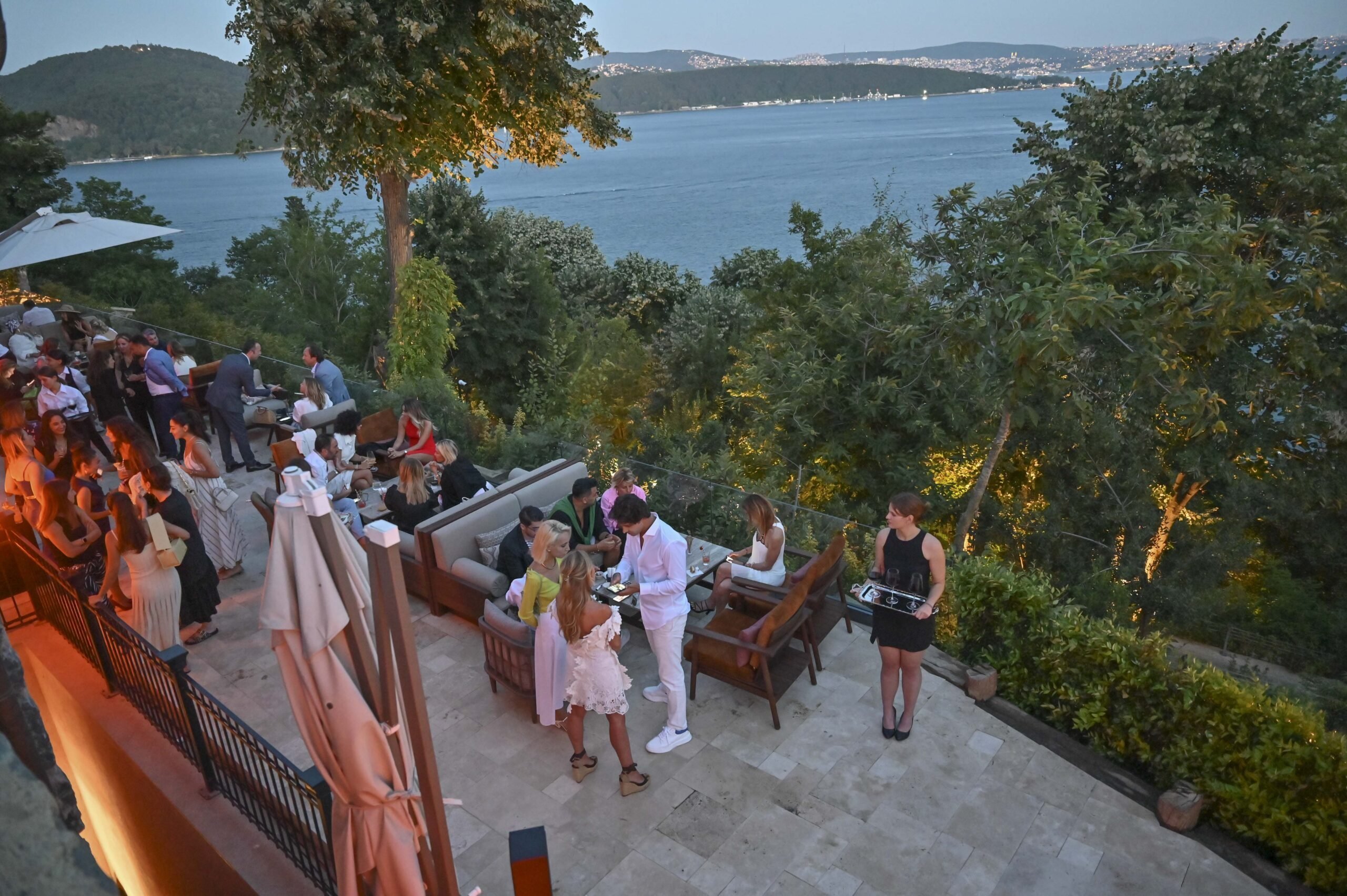 İstanbul’un Yaz Gecelerine Yeni Bir Soluk