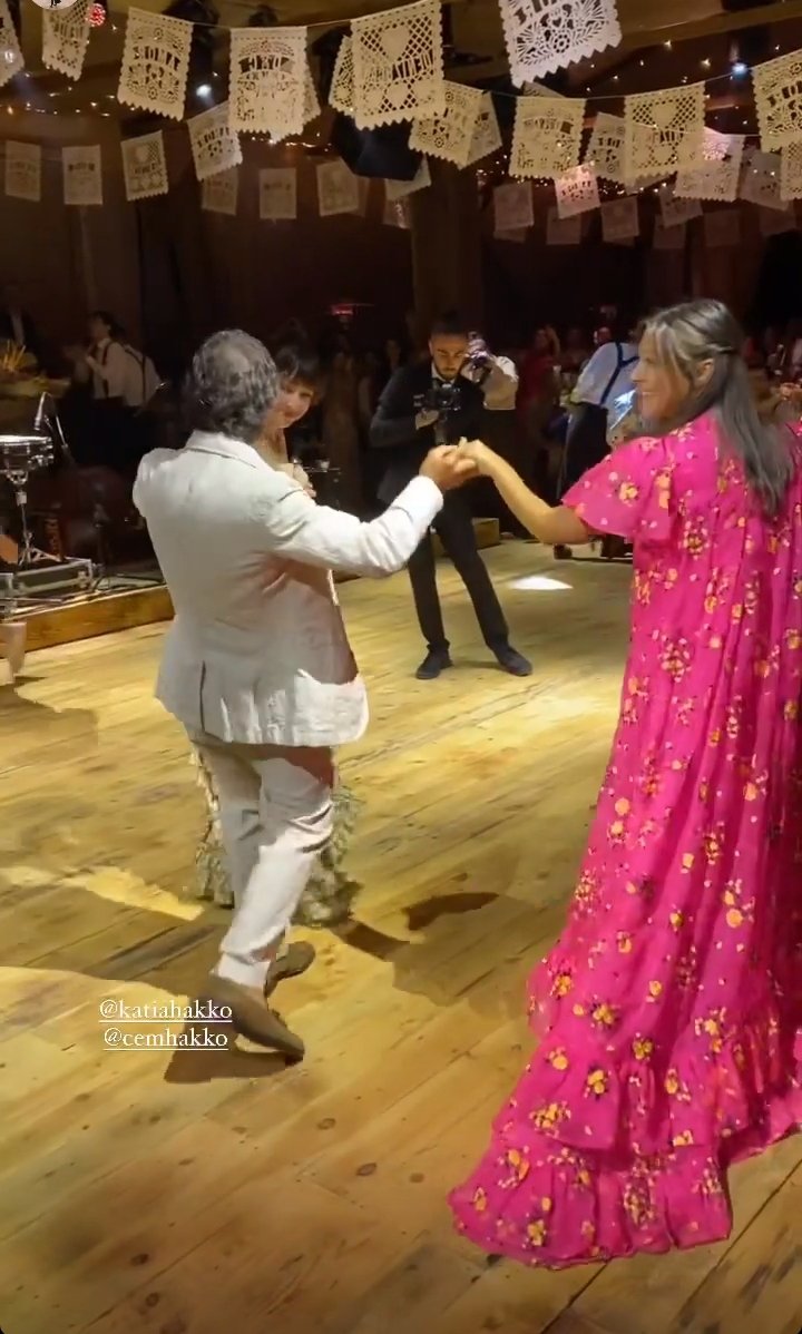 Onlar Erdi Muradına Biz Çıkalım Kerevetine