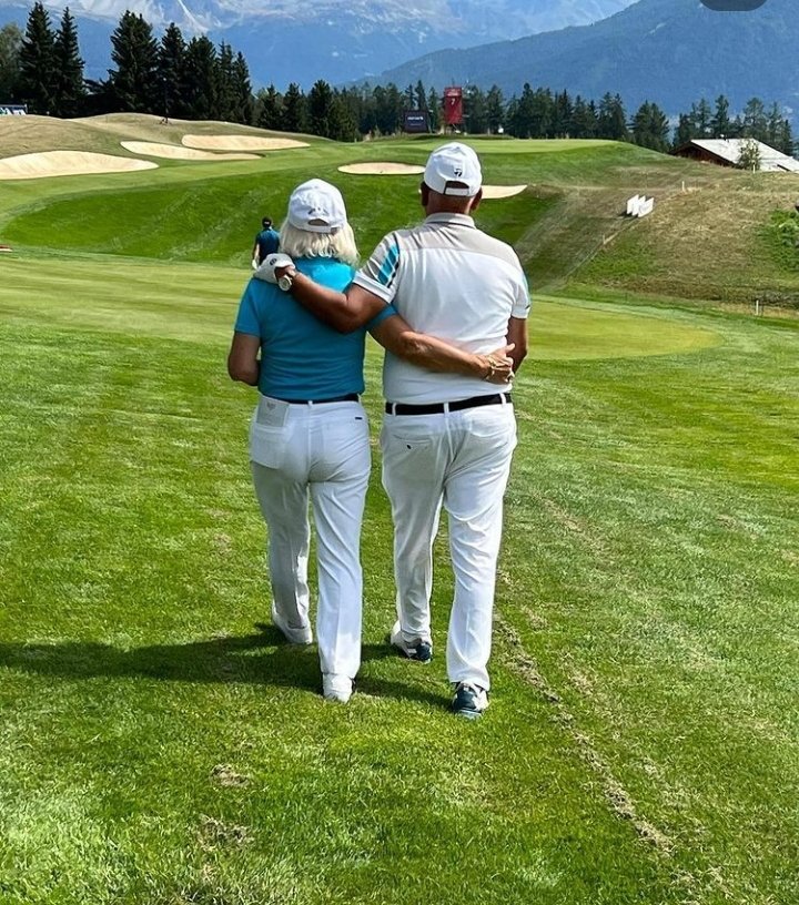 Öztürkler Zirvede Baş Başa