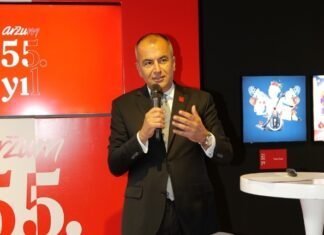 Arzum 55’inci Yaşını 55 Ayrı Tasarımla Kutladı