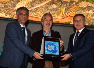 İskender Pala’nın 13 Romanı 13 Resme Dönüştü