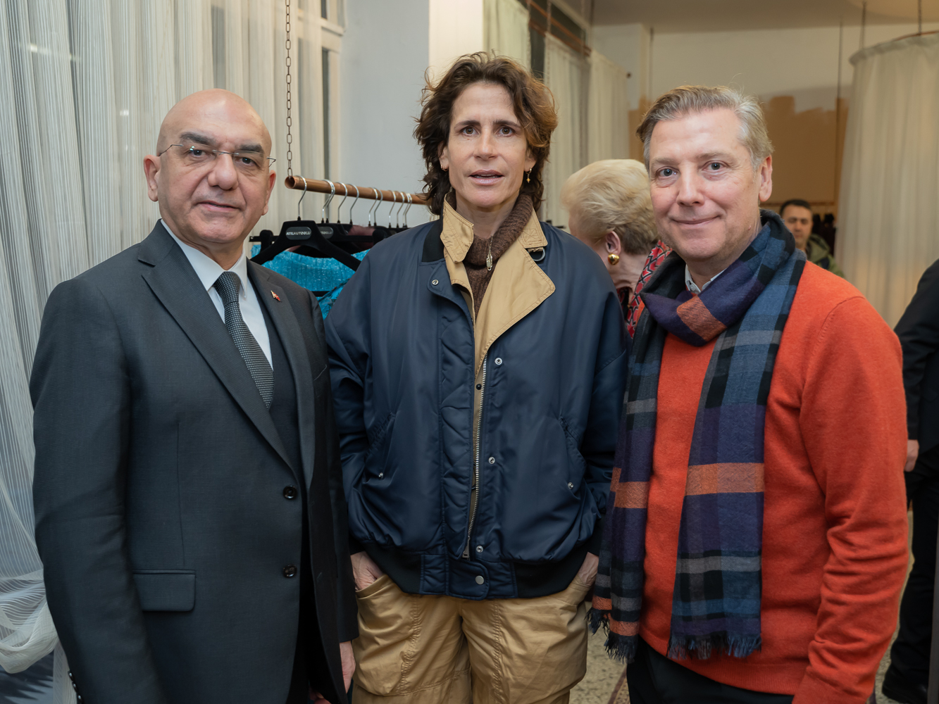 Atıl Kutoğlu’dan Depremzedelere Yardım Etkinliği