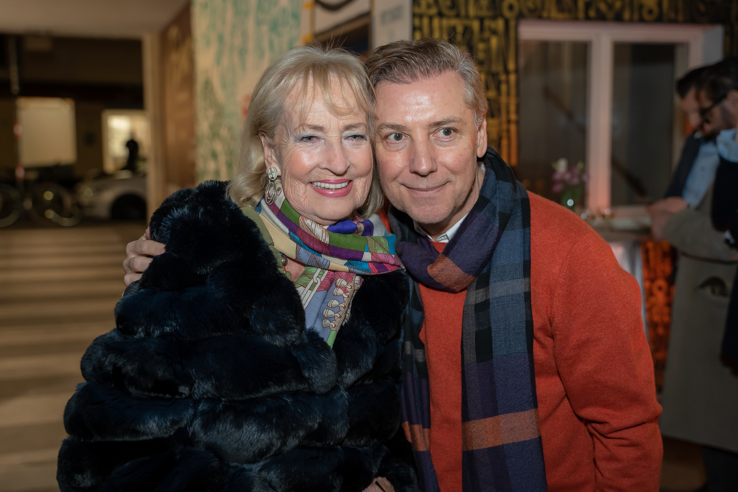 Atıl Kutoğlu’dan Depremzedelere Yardım Etkinliği