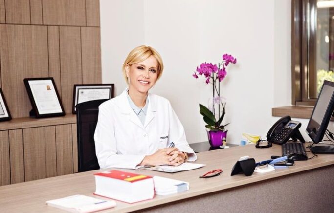 Hayata Değer Katan Tüm Kadınlarımıza