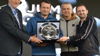 Golf Severler Jumbo Golf Turnuvası’nda Buluştu