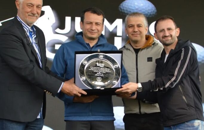 Golf Severler Jumbo Golf Turnuvası’nda Buluştu
